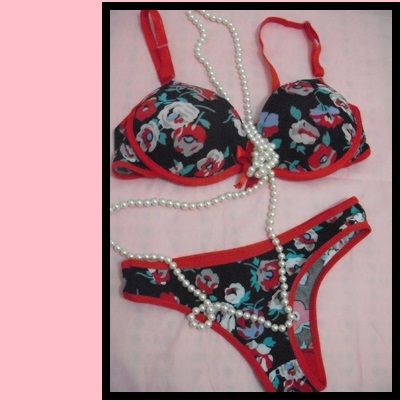 CONJUNTO ESTAMPADO VERMELHO G.